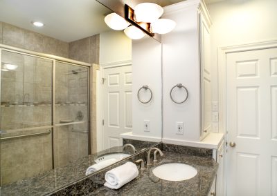 Crystal Beach House - For Sale By Owner - master bathroom